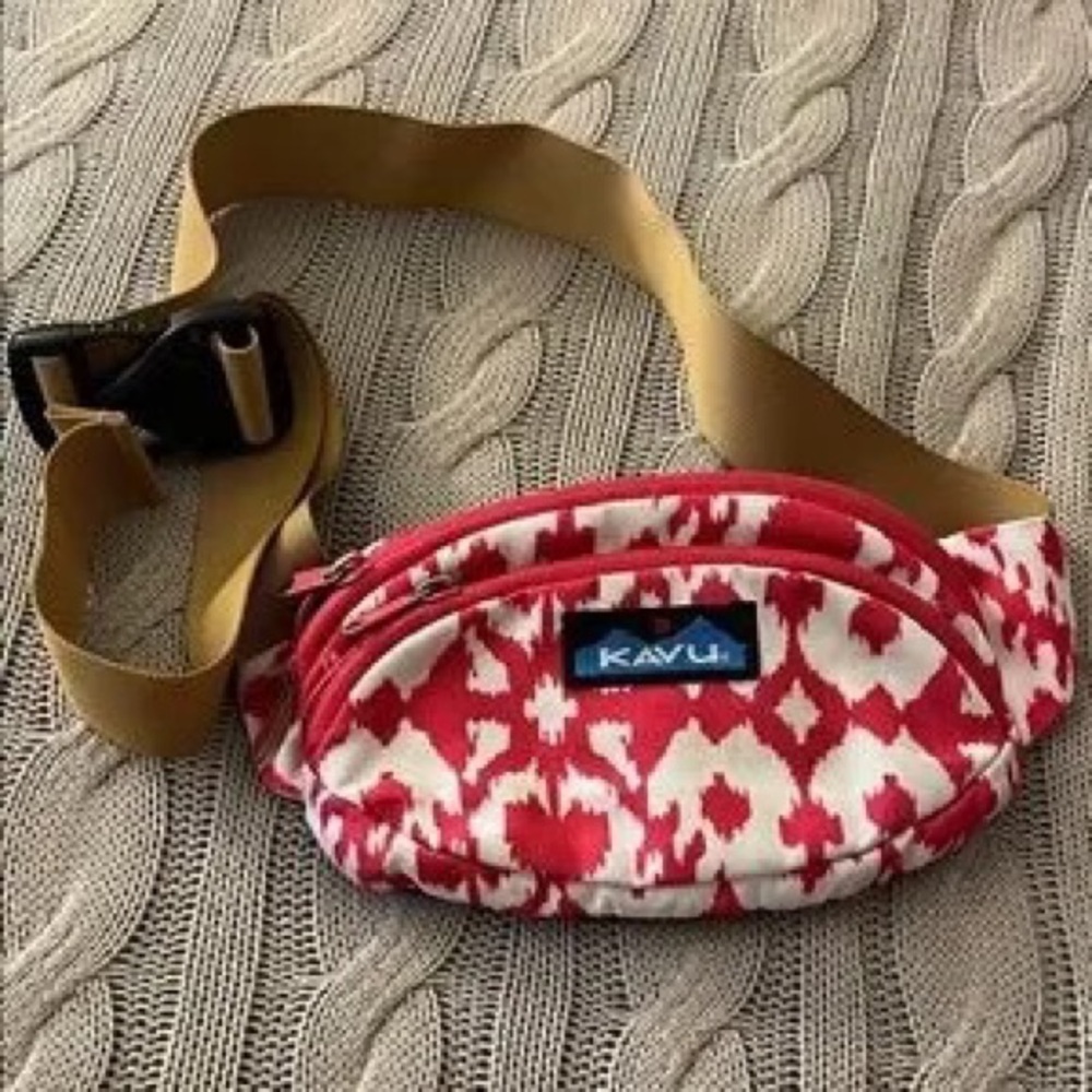 Kavu Red and White Patterned Waist Bag with Tan Strap